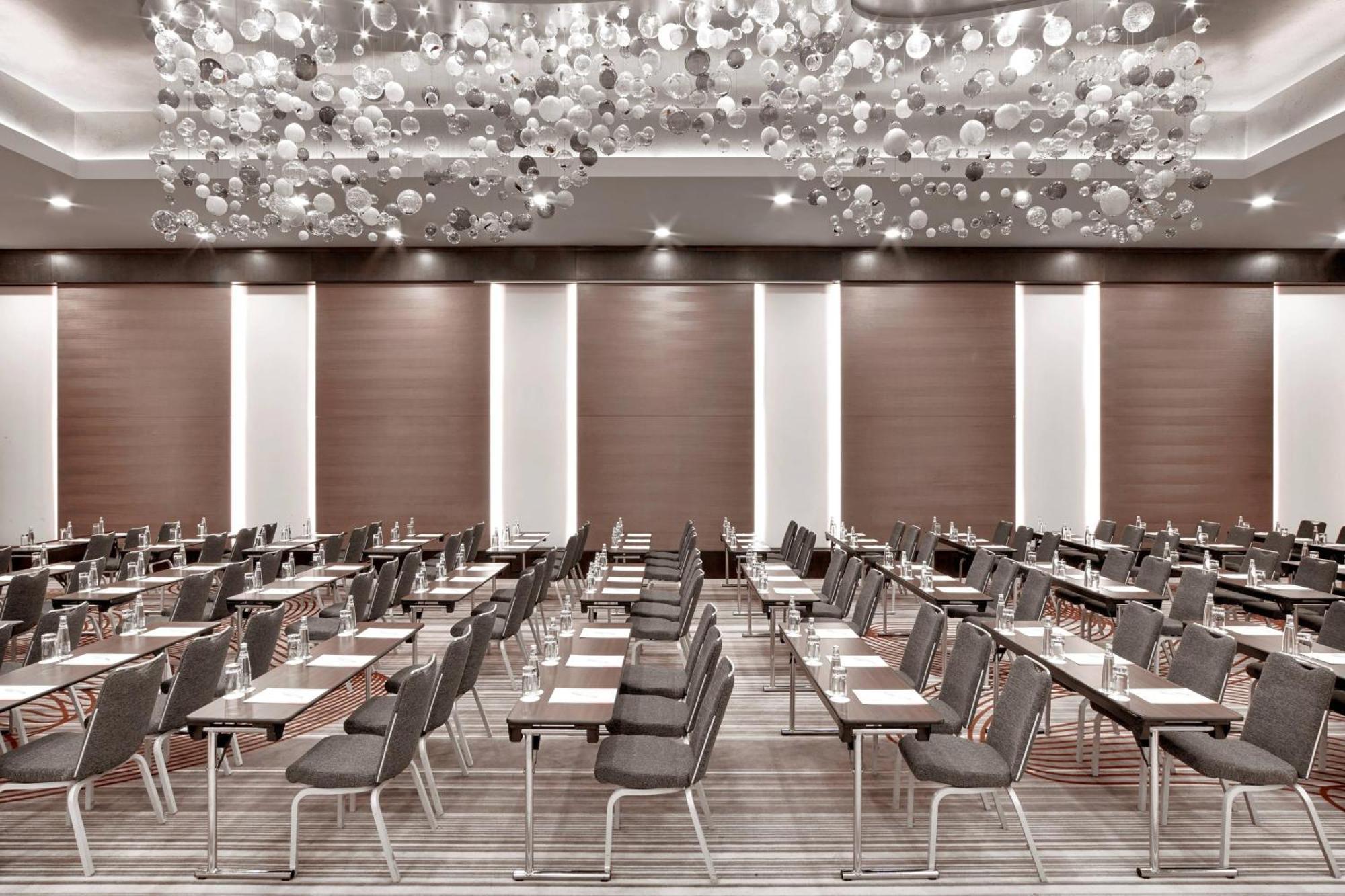 Le Meridien Istanbul Etiler Ngoại thất bức ảnh