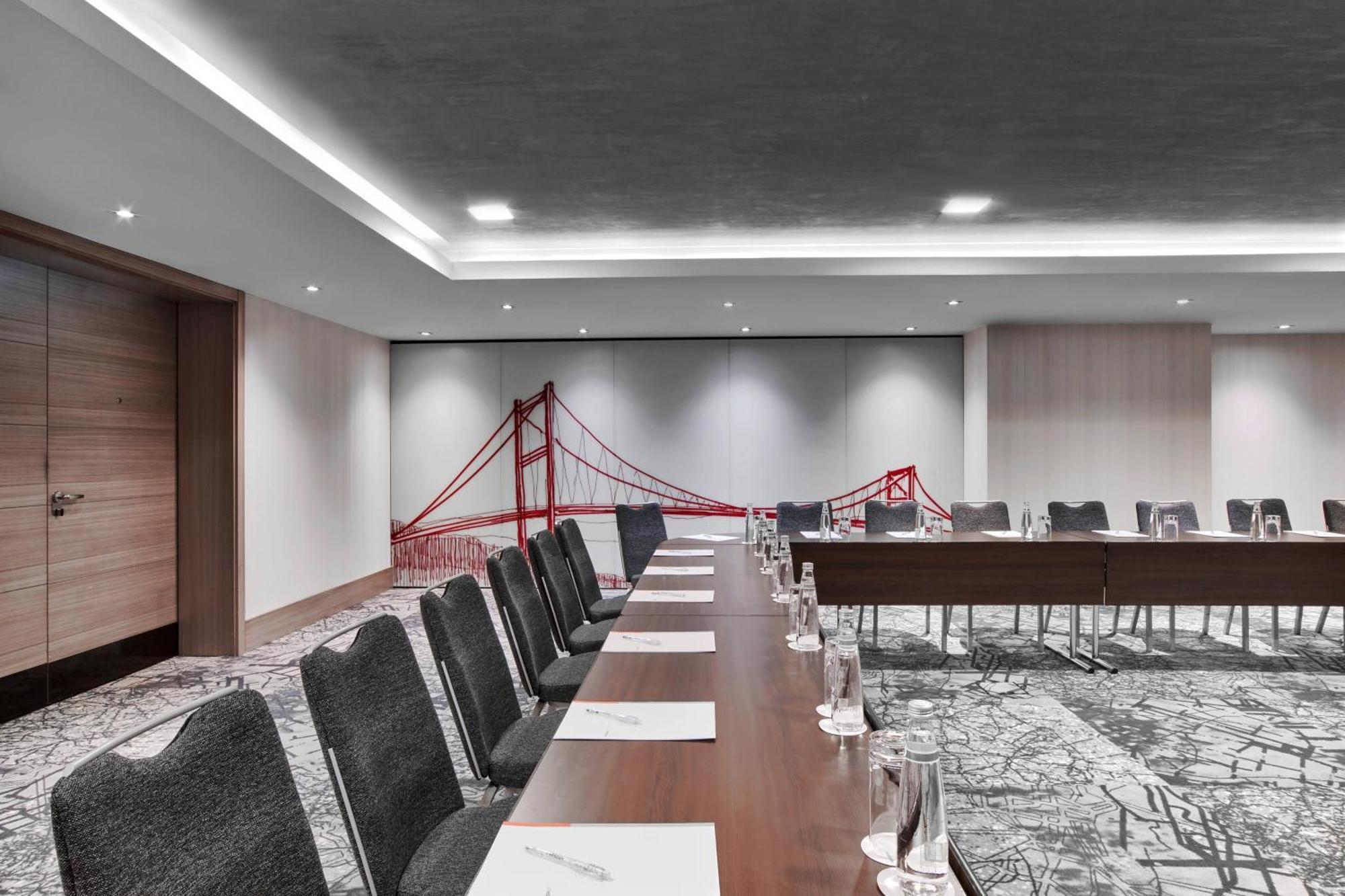 Le Meridien Istanbul Etiler Ngoại thất bức ảnh