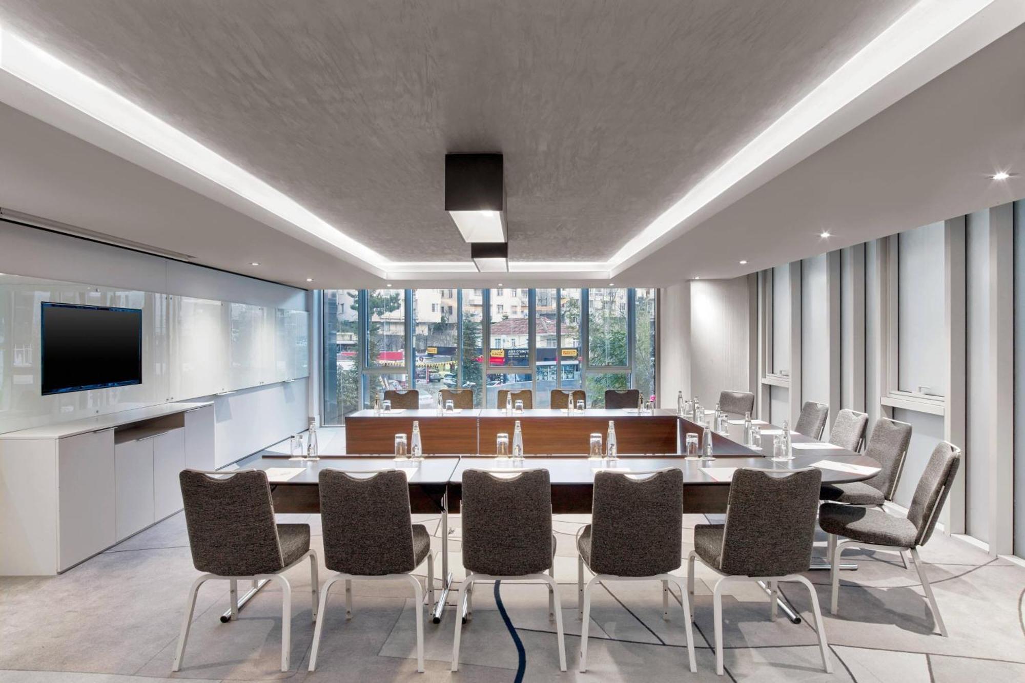 Le Meridien Istanbul Etiler Ngoại thất bức ảnh
